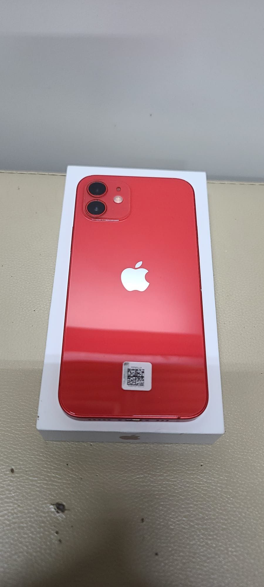 iPhone 12
