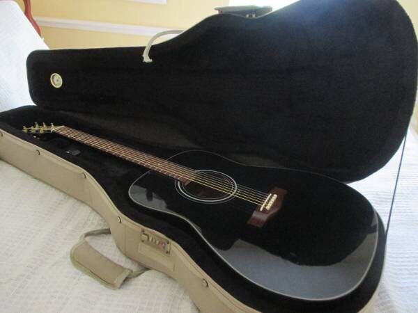 Yamaha F 335 BK Acoustic