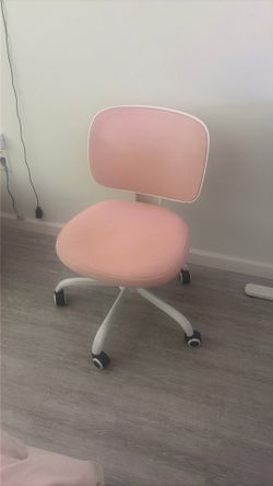 Pink & White Rolling Office Chair – Cute & Comfortable