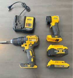 Dewalt 20V drill brushless 6AH new battery 2ah used charger flash light good working condition $80 cash 2401 n Euclid ave 91784