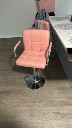 Pinks Bar Stools