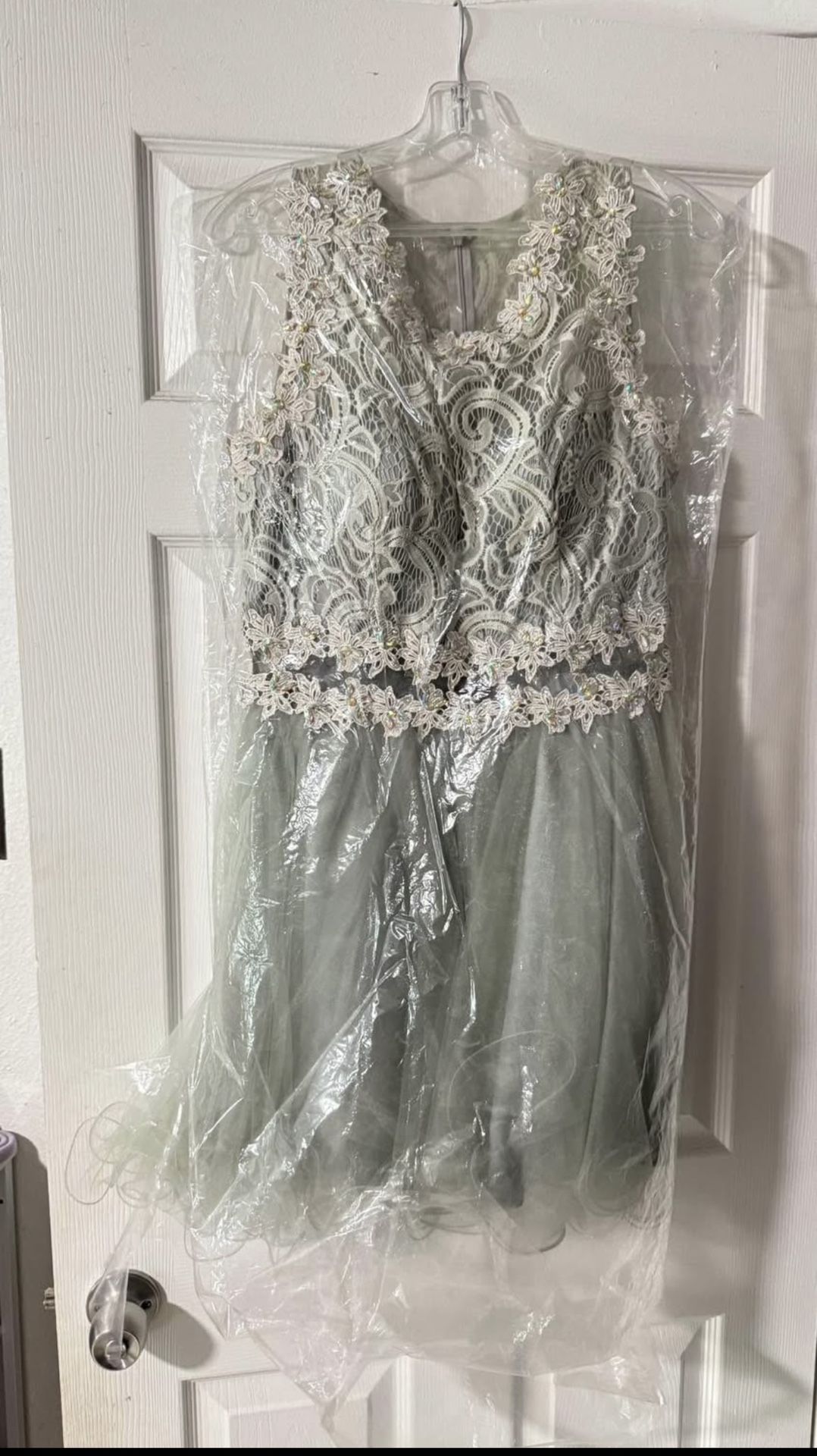 grey quinceanera dama dresses Silver Grey Square Neck Lace Ball Gown Quinceanera Dress with Short Sleeves