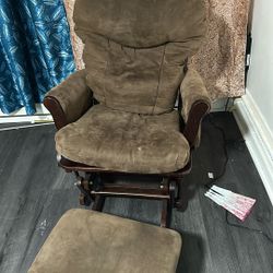 Nursing Rocking Chair Brown 