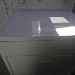 State Gas Dryer By Whirlpool Super Capacity And Heavy Duty Works Excellent