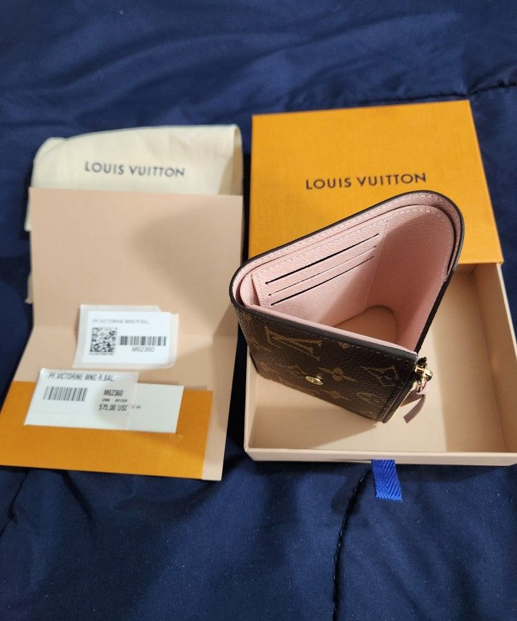 Louis Vuitton Women Wallet