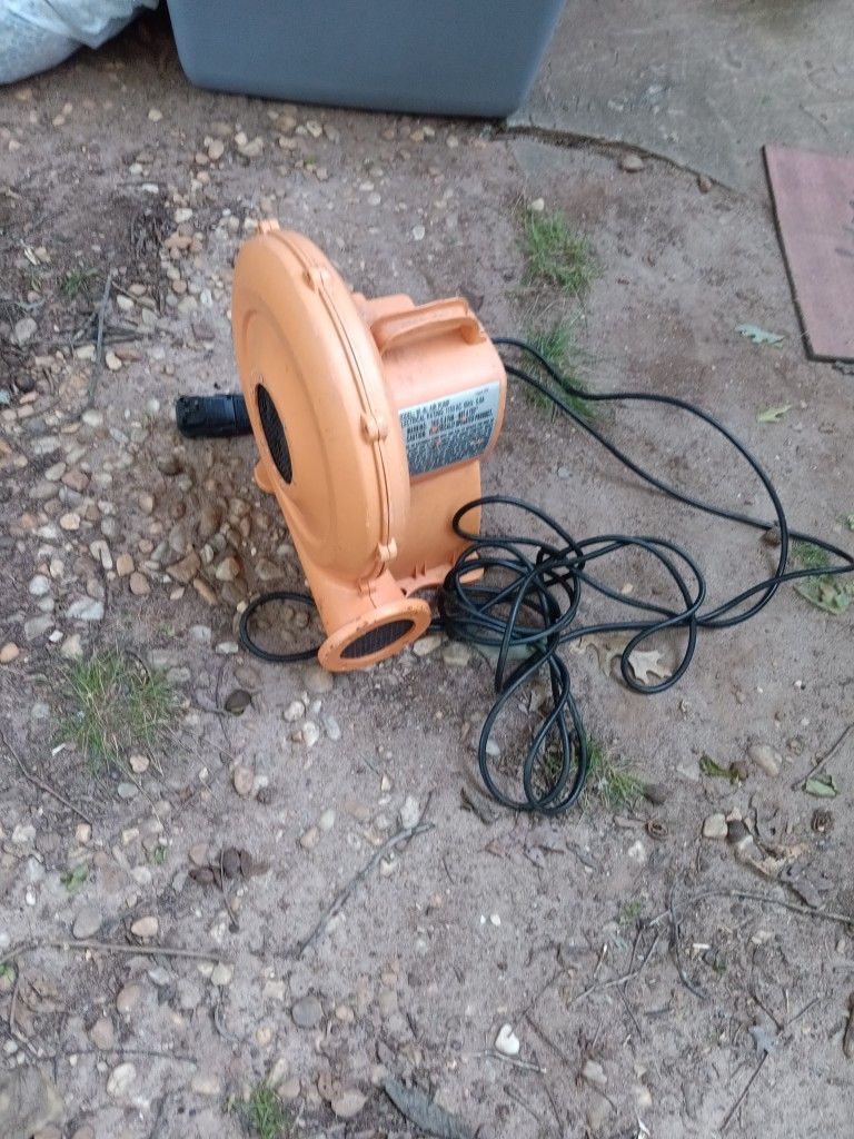 Blower