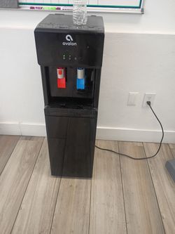 Water cooler