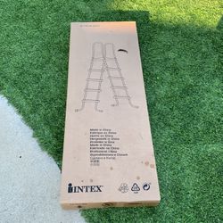 New In Box Pool Ladder