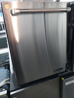 Jenn-Air stainless steel dishwasher with stainless tub - Free delivery