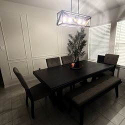 Kitchen Table And Chairs 