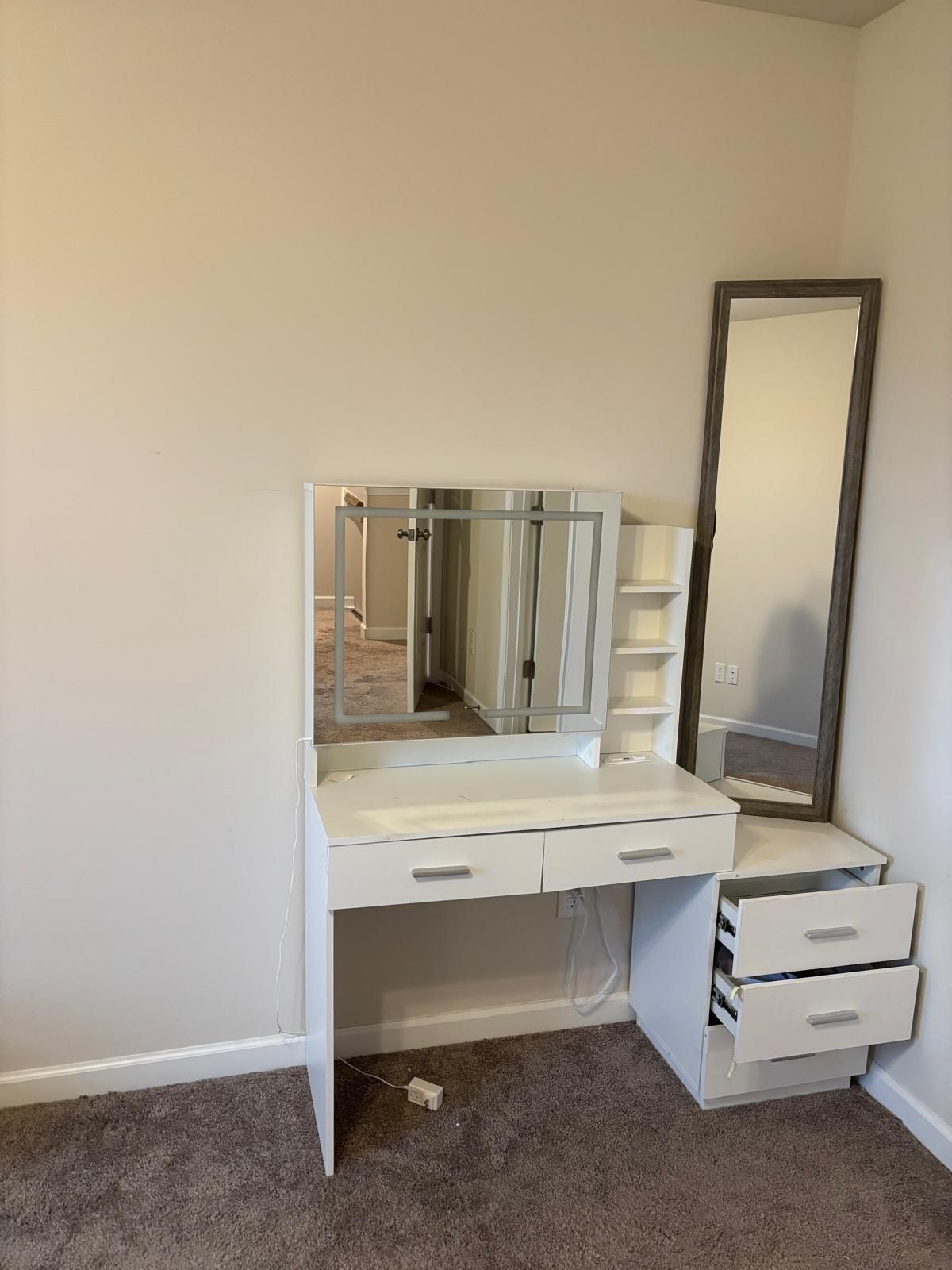 Dressing table