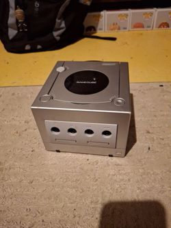 2001 Nintendo GameCube