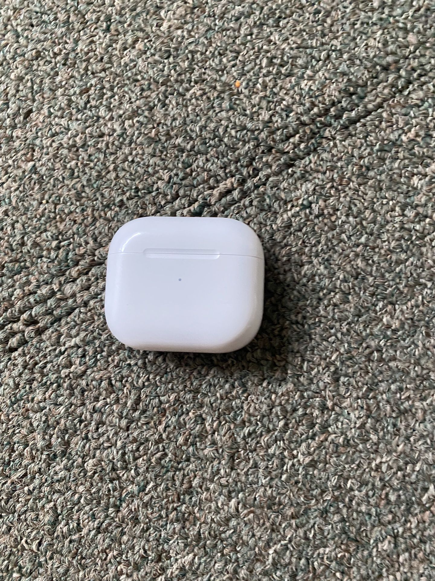 Selling Gen 3 Airpods 