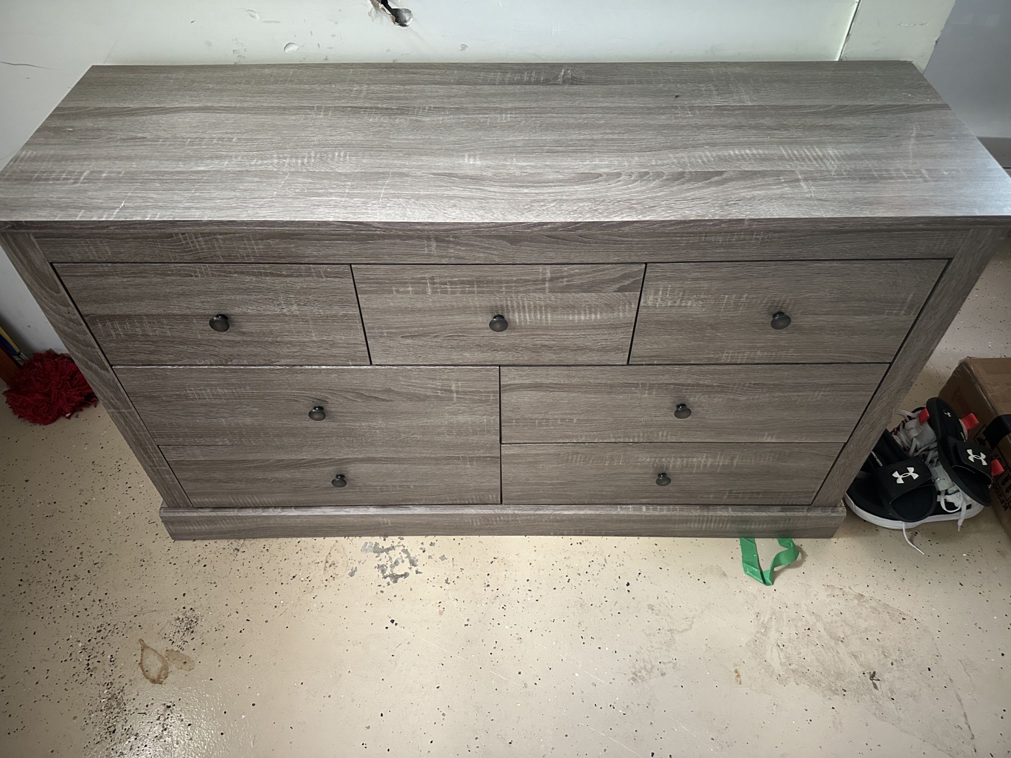 7 drawer 55’’ Dresser- Looks New