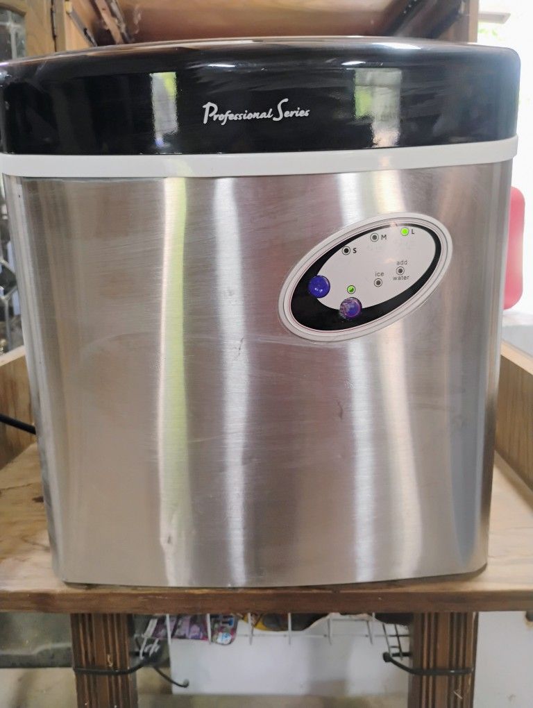 Frigidaire Extra Large Ice Maker, Stainless Steel, 48 lbs per Day