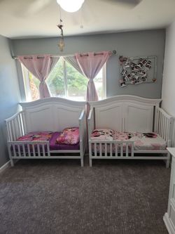 White Wood Convertible Toddler Bed