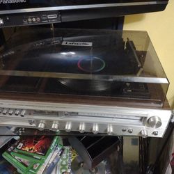 Vintage Lafayette Record Player with Klipsch Sound bar 1970's