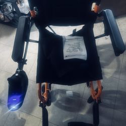 Electric Wheelchair easy fold 300 weight limit 