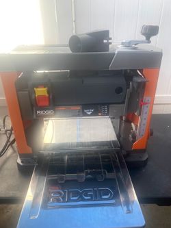 Ridgid 15 Amp 13 in Thickness Planer