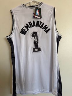 VICTOR WEMBANYAMA SIGNED SAN ANTONIO SPURS AUTOGRAPHED NIKE JERSEY wCOA XL+ 28-2