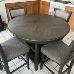 Kitchen Table 