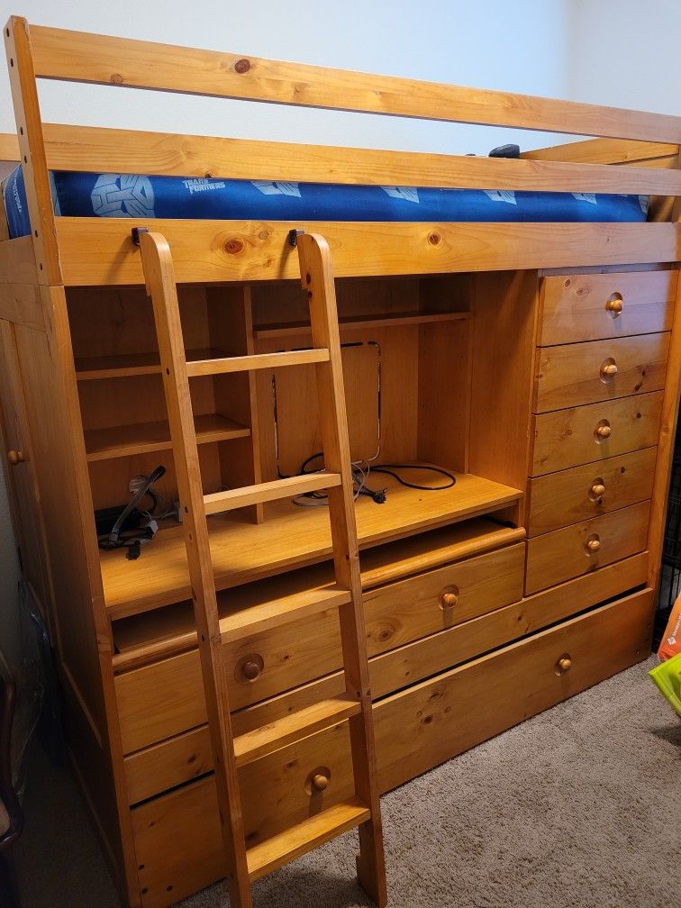Tradewinds Computer Loft Twin Trundle Bunk Bed
