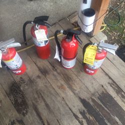 4 Fire Extinguishers Class ABC