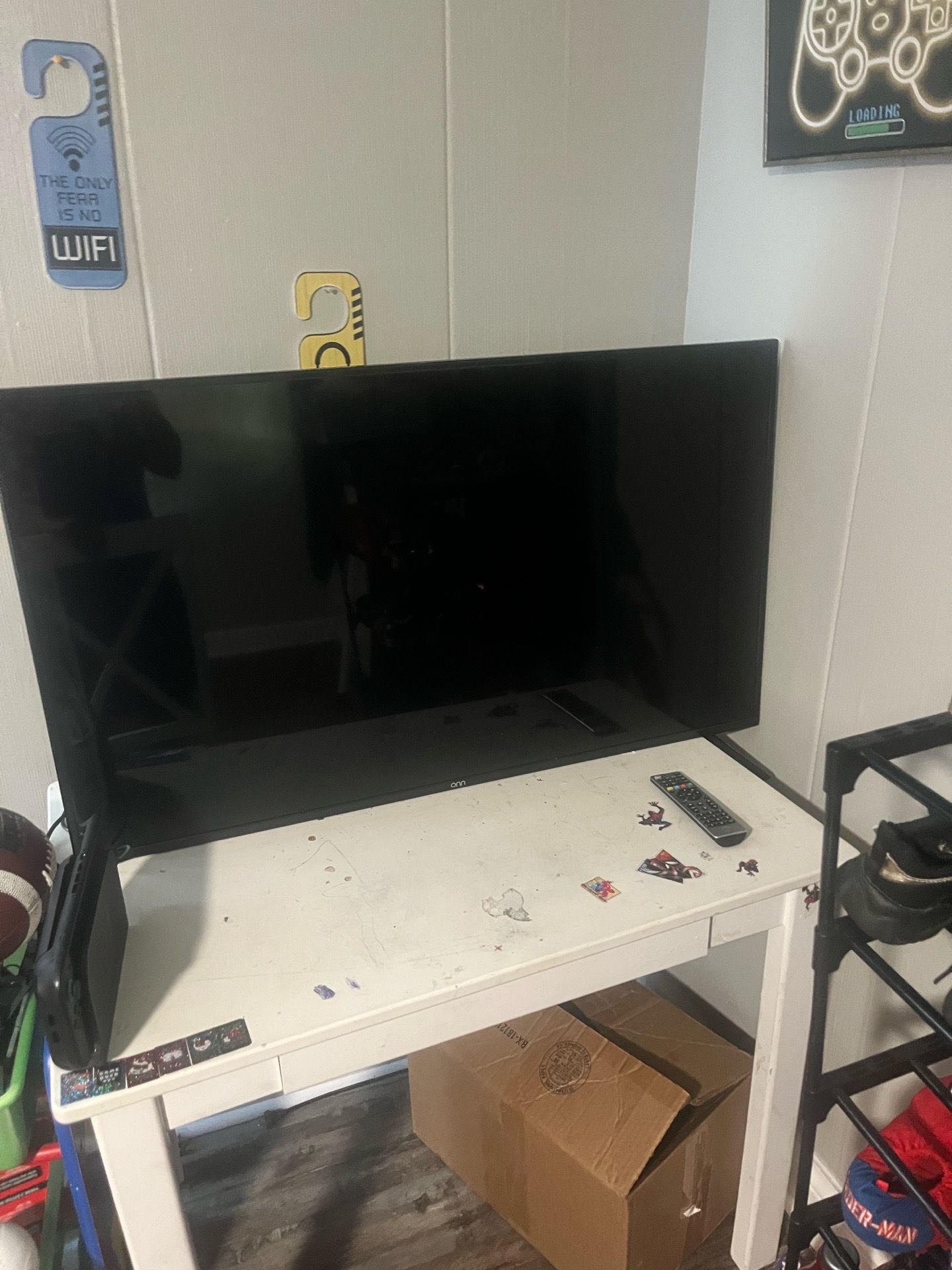 Flat screen TV with remote