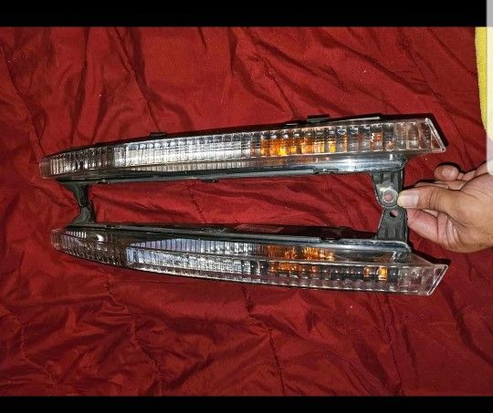 🔥 Audi Q7 Front Bumper Signal Lights