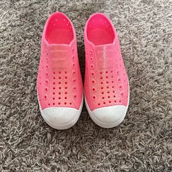 Kids Native Shoes Size 1