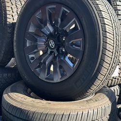 WHEELS OEM 18” TOYOTA TACOMA 4RUNNER