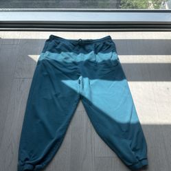 Levi’s Pants