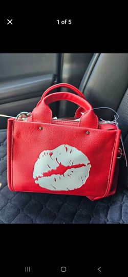 Betsey Johnson XO Purse