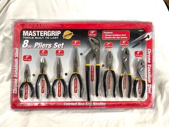 Brand new in the package eight piece master grip contractor hand tool set