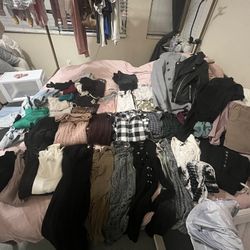 Women’s Small-medium Clothing Lot