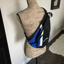 New. Messenger/Crossbody Bag