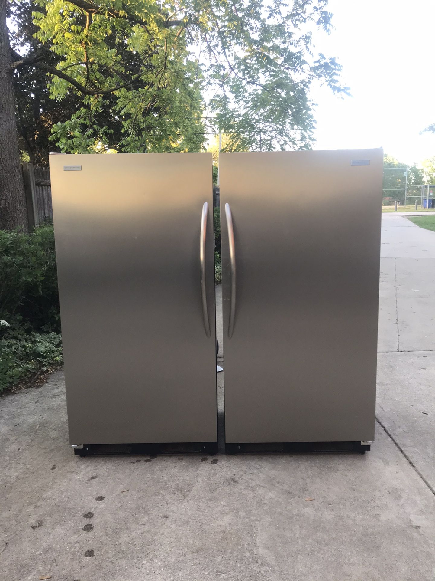 Full Freezer + Full Refrigerator 36 Cu.ft.