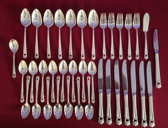1847 Rogers Bros IS Eternally Yours Silverware Spoon Fork Knives 37 piece lot