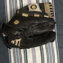 WILSON 11” Baseball Glove 