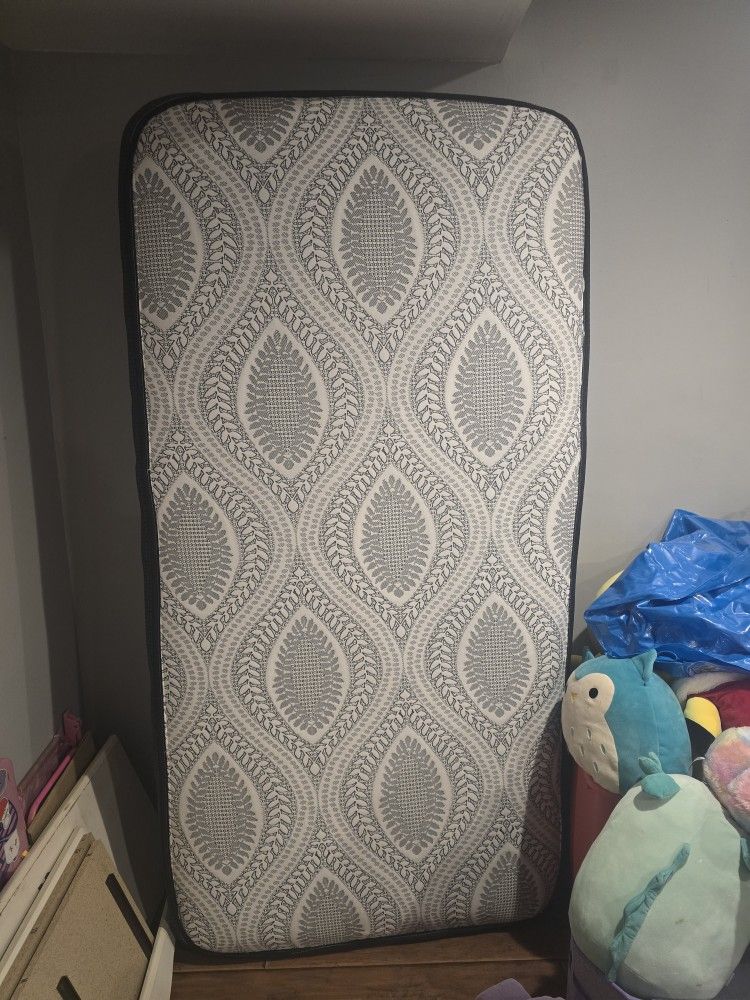 Twin Bed