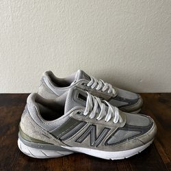 New Balance 990v5 Size 9.5 Men’s