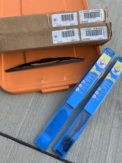 14 in back glass wipers