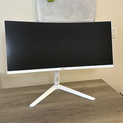 Acer Nitro 29.5" Ultra-Wide Curved Gaming 