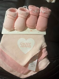 Dkny Bibs