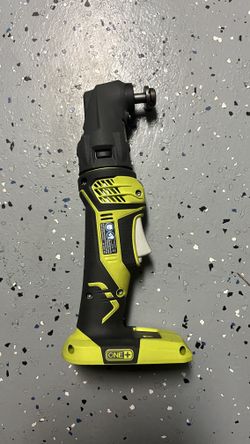 Ryobi ONE+ 18V Cordless Oscillating Multi-Tool (Tool Only) 