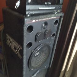 Have A Set Of MTX Dj Speakers. Make An Offer On The The 2