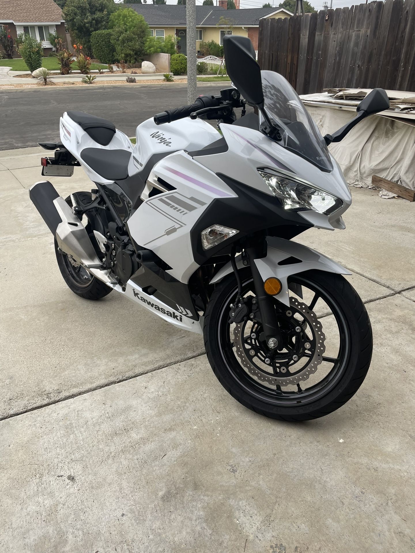 2023 Kawasaki Ninja 400
