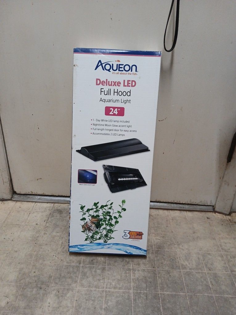 Aqueon Aquarium Light 