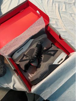Jordan 4 taupe haze