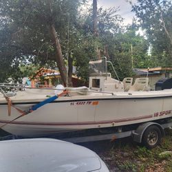 18 Ft Boat w/ Trailer Included 